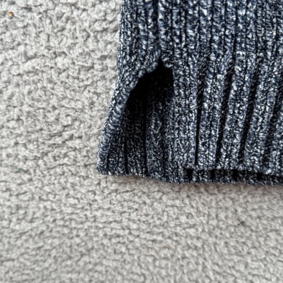 Orvis Womens V-Neck Chennel Sweater  Black/Gray  Size Small/CH - Picture 3 of 6